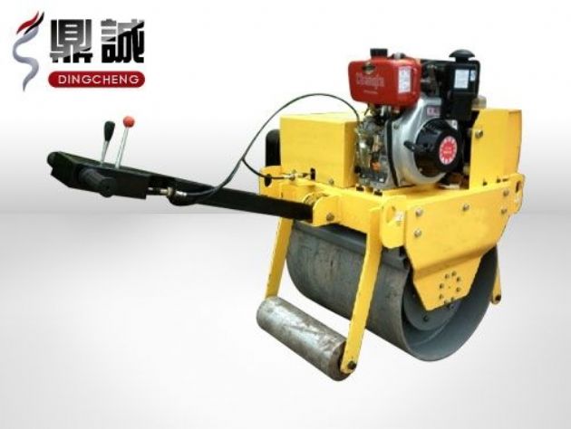 點(diǎn)擊查看詳細(xì)信息<br>標(biāo)題：重型手扶式單鋼輪壓路機(jī) 閱讀次數(shù)：12863